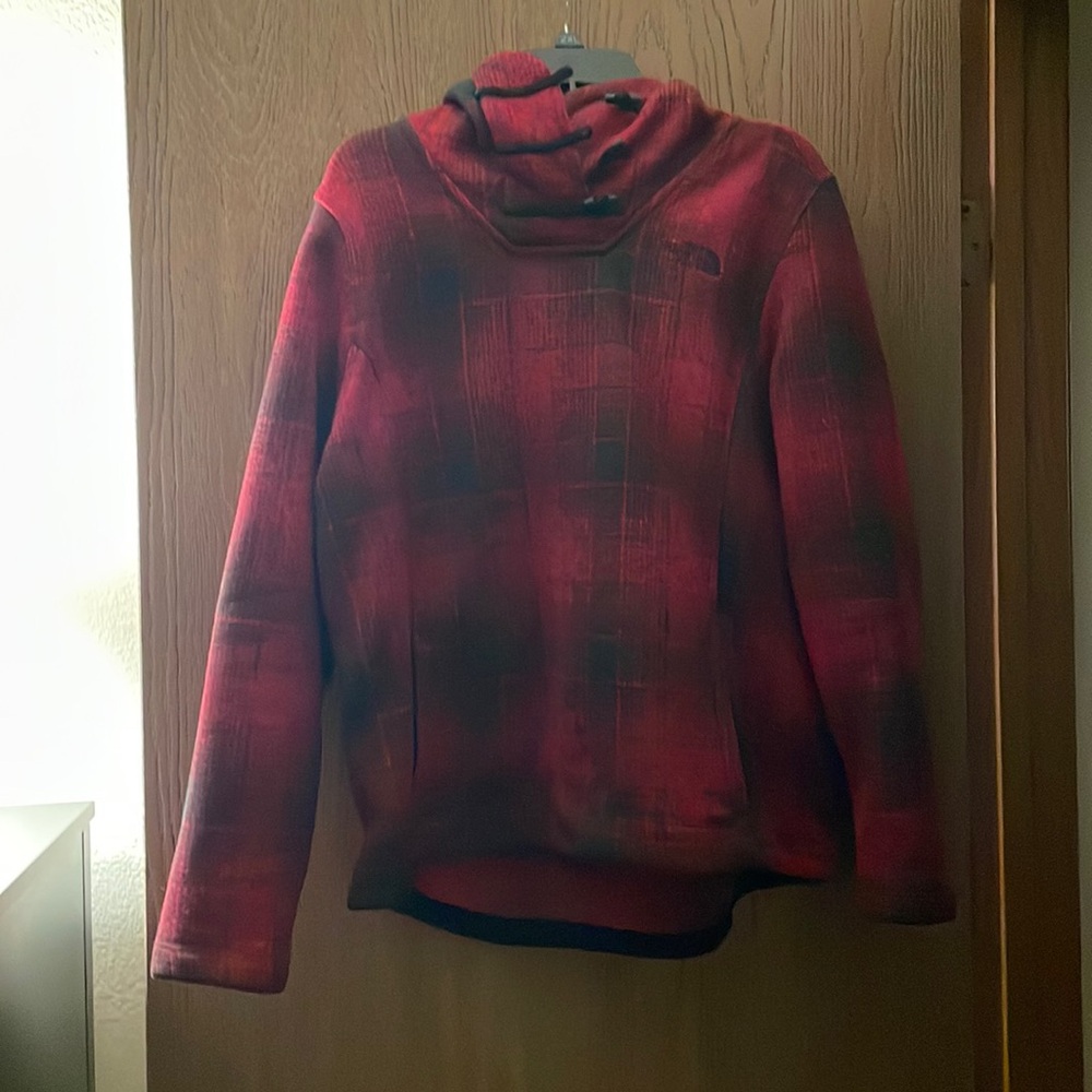 Red and black fleece Northface.